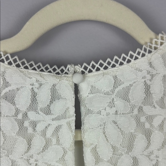 Laundry By Shelli Segal White Lace Puff Sleeve Blouse Size Large - Picture 9 of 9